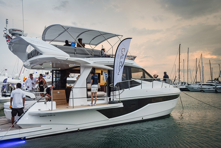 20161214-18_Thailand-Yacht-Show-2016_Day-4-674-VISITS-OF-THE